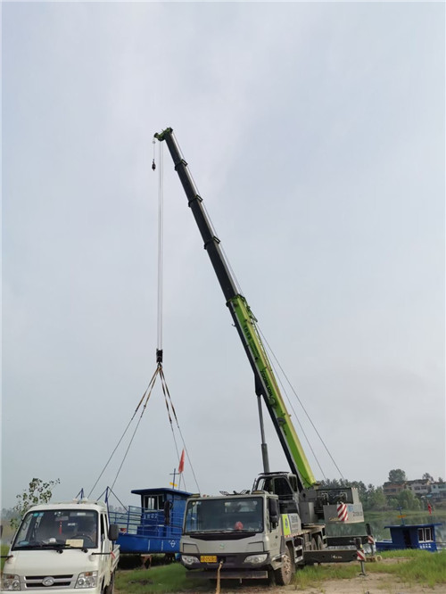 开平市桥梁建设吊装案例